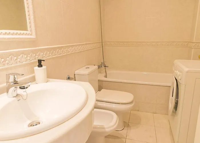 Canovas - Plaza Del Olvido Nerja